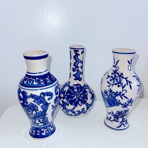 Vintage Set of 3 Blue and White 6” inches vases